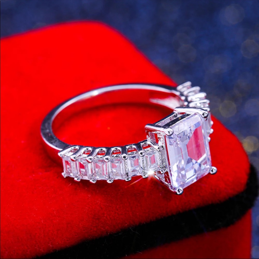 New 925 Sterling Silver Diamonds Ring - Picture 6 of 6